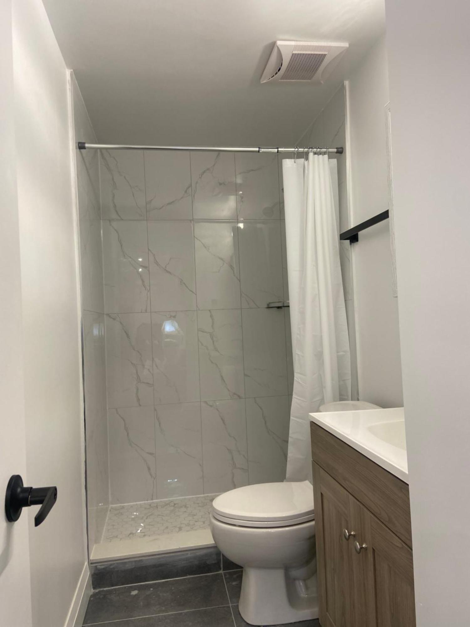 Luxury Two Bedrooms * Niagara Falls